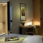 Hotel Marceau Champs-elysees 3*