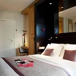 Hotel Marceau Champs-elysees 3*