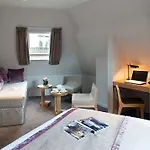 Hotel Marceau Champs-elysees Paris