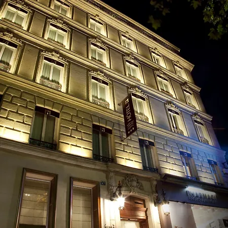 Marceau Champs-elysees