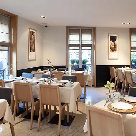 Hotel Marceau Champs-elysees 3*