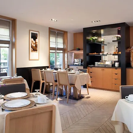 Hotel Marceau Champs-elysees Paris
