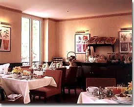 Hotel Marceau Champs-elysees 3*
