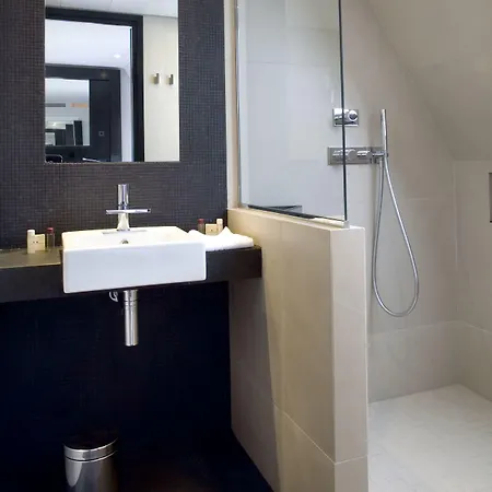 Marceau Champs-elysees 3*