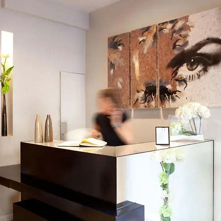 Marceau Champs-elysées Hotel 3*