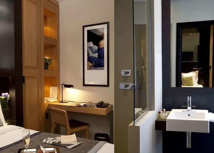 Marceau Champs-elysées Hotel París