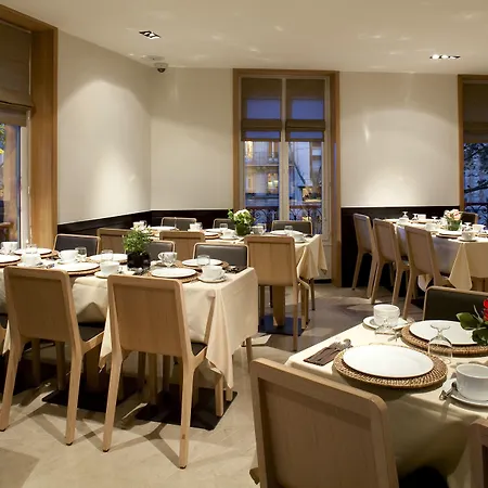 マルソー シャンゼリゼ パリ