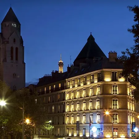 マルソー シャンゼリゼ 3* パリ