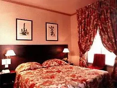 Marceau Champs-elysees Hotel